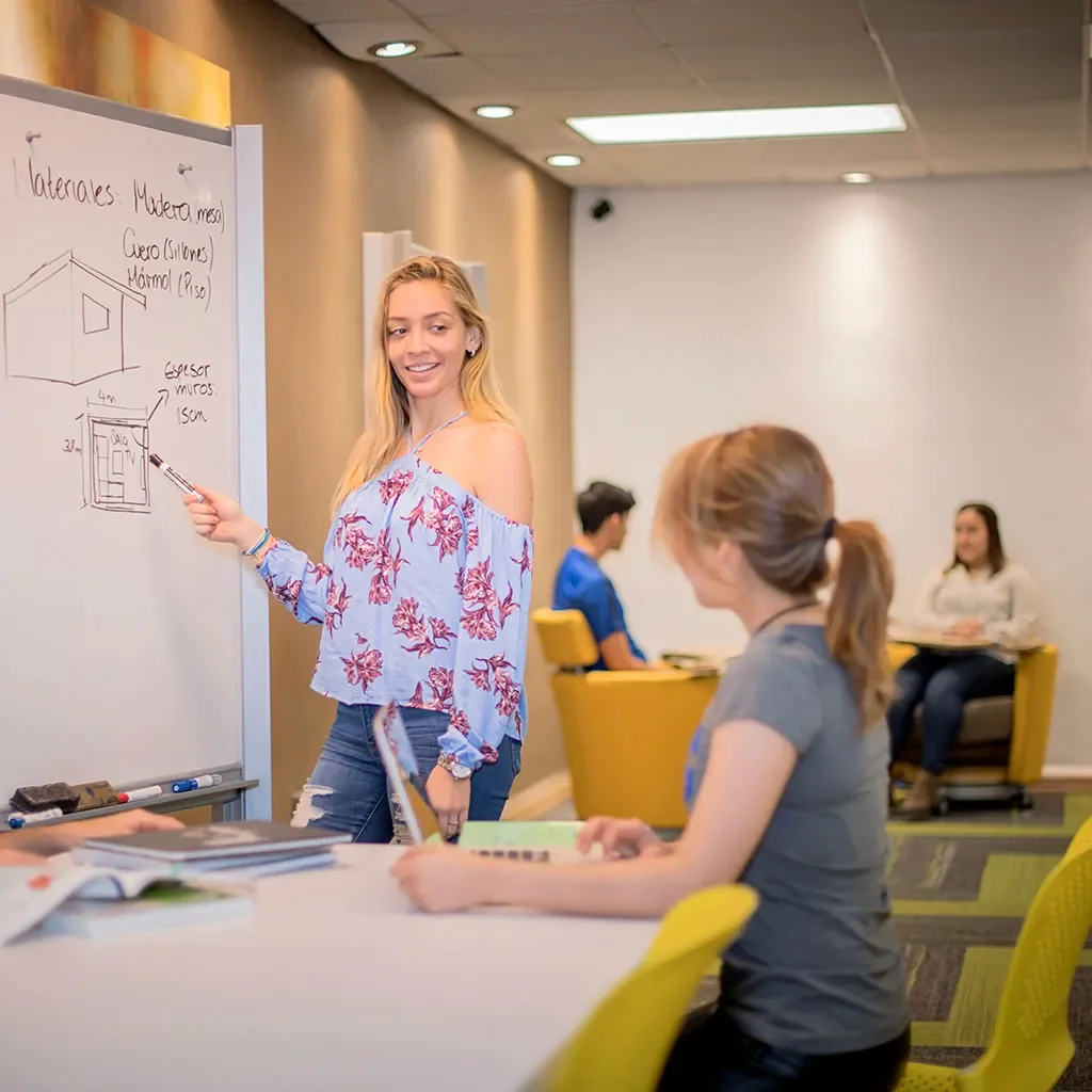 Alumnas estudiando, Residencias Tec