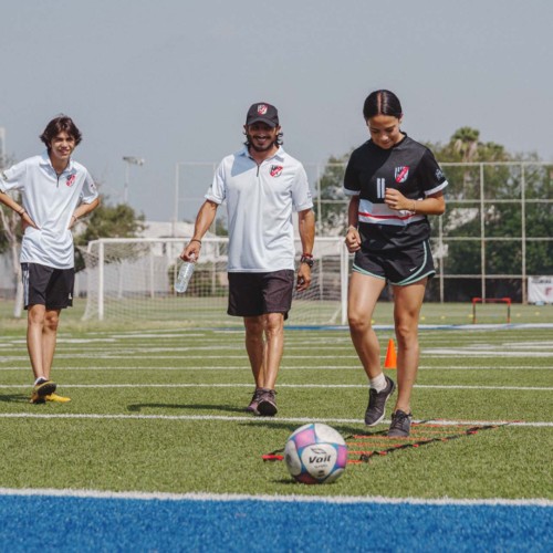 Entrenamiento en Centro Deportivo Borregos